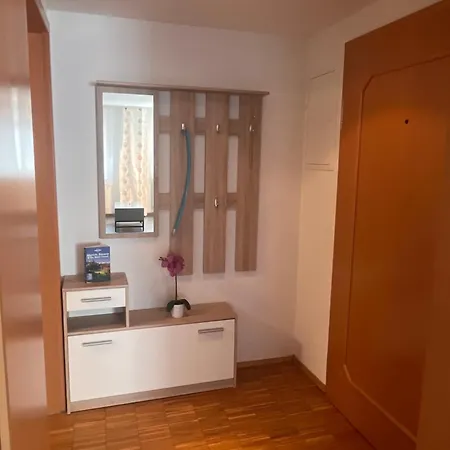 S4 Center Balkonwohnung Mit Klima Apartment *