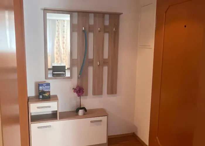 S4 Center Balkonwohnung Mit Klima Apartmán *